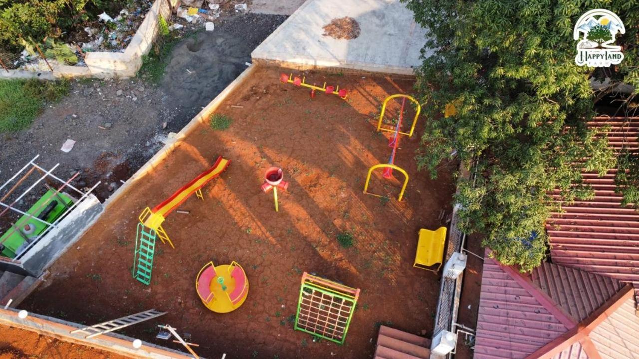 ホテル Happy Land Farm カルジャット エクステリア 写真